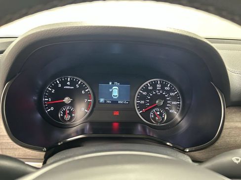 Used 2022 Kia Telluride EX w/ EX Premium Package AWD/4WD image 13