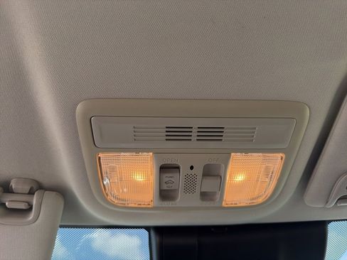 Used 2019 Honda Civic EX-L image 23