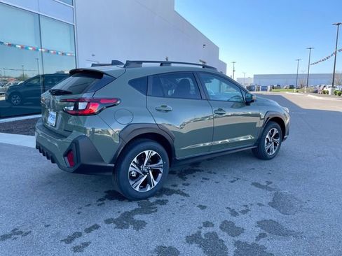 Used 2026 Subaru Crosstrek 2.0i Premium image 5