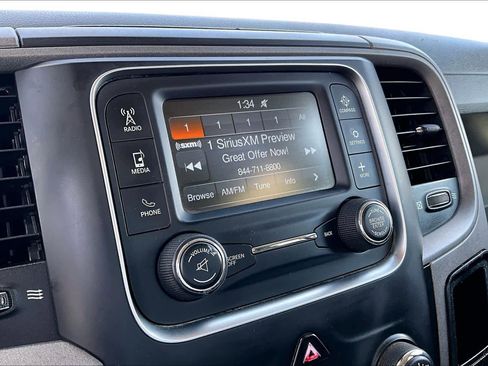 Used 2018 RAM 2500 Tradesman w/ Chrome Appearance Group image 29