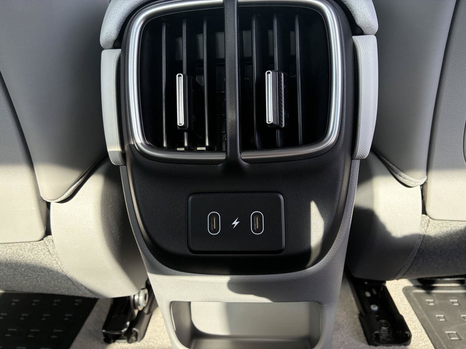New 2024 Hyundai Ioniq 6 SEL AWD/4WD image 14