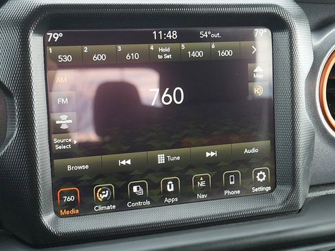 Used 2023 Jeep Gladiator Mojave image 36