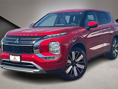 New 2025 Mitsubishi Outlander SE