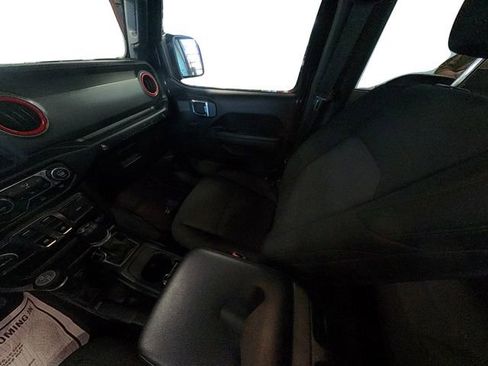 Used 2023 Jeep Wrangler Willys image 36