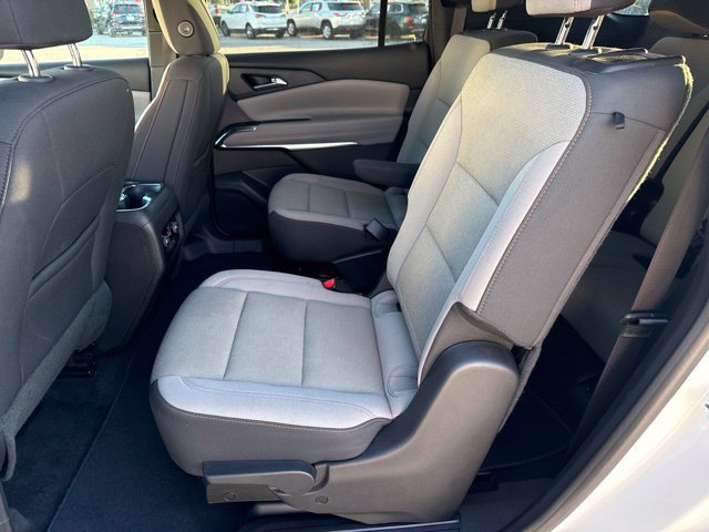Certified 2026 Chevrolet Traverse LT w/ Driver Confidence Package FWD image 24