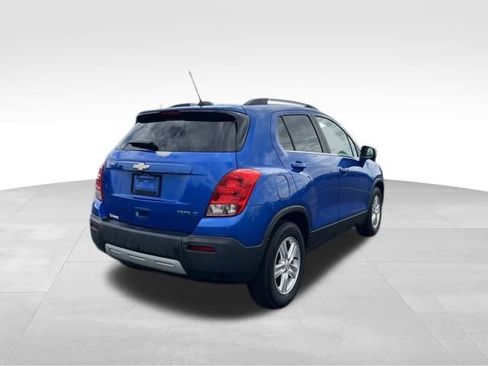 Used 2016 Chevrolet Trax LT w/ LT Convenience Package FWD image 5