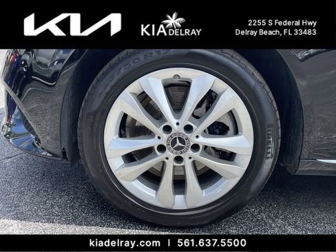 Used 2019 Mercedes-Benz C 300 4MATIC Sedan image 31