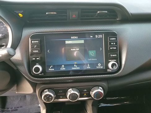 Used 2024 Nissan Kicks SV image 19