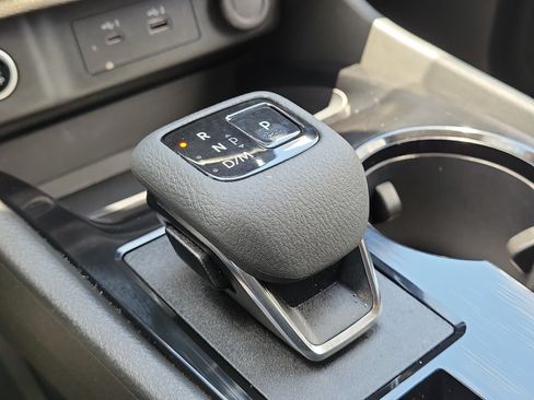Certified 2023 Nissan Rogue SV FWD image 26