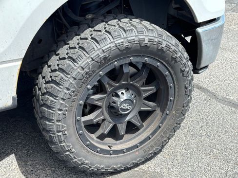 Used 2013 Ford F150 XLT w/ Trailer Tow Pkg AWD/4WD image 12