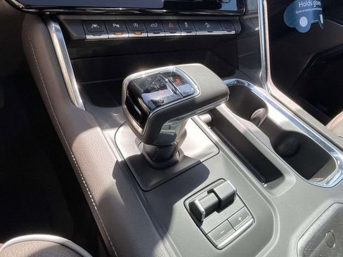 Certified 2025 GMC Sierra 1500 Denali w/ Denali Reserve Package AWD/4WD image 22