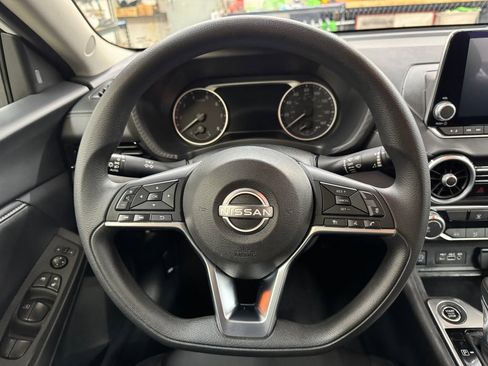 Used 2024 Nissan Sentra SV image 19