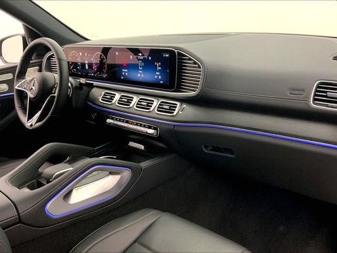 New 2026 Mercedes-Benz GLE 350 4MATIC image 11