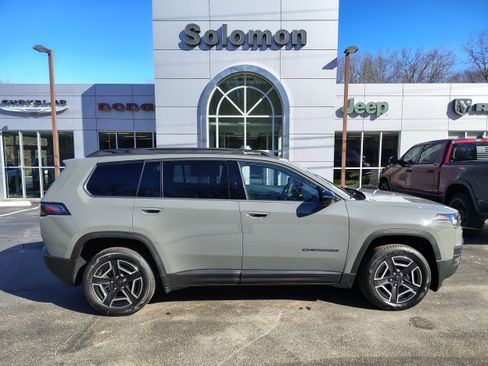 New 2026 Jeep Cherokee Laredo AWD/4WD image 1