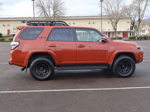 Used 2024 Toyota 4Runner TRD Pro image 9