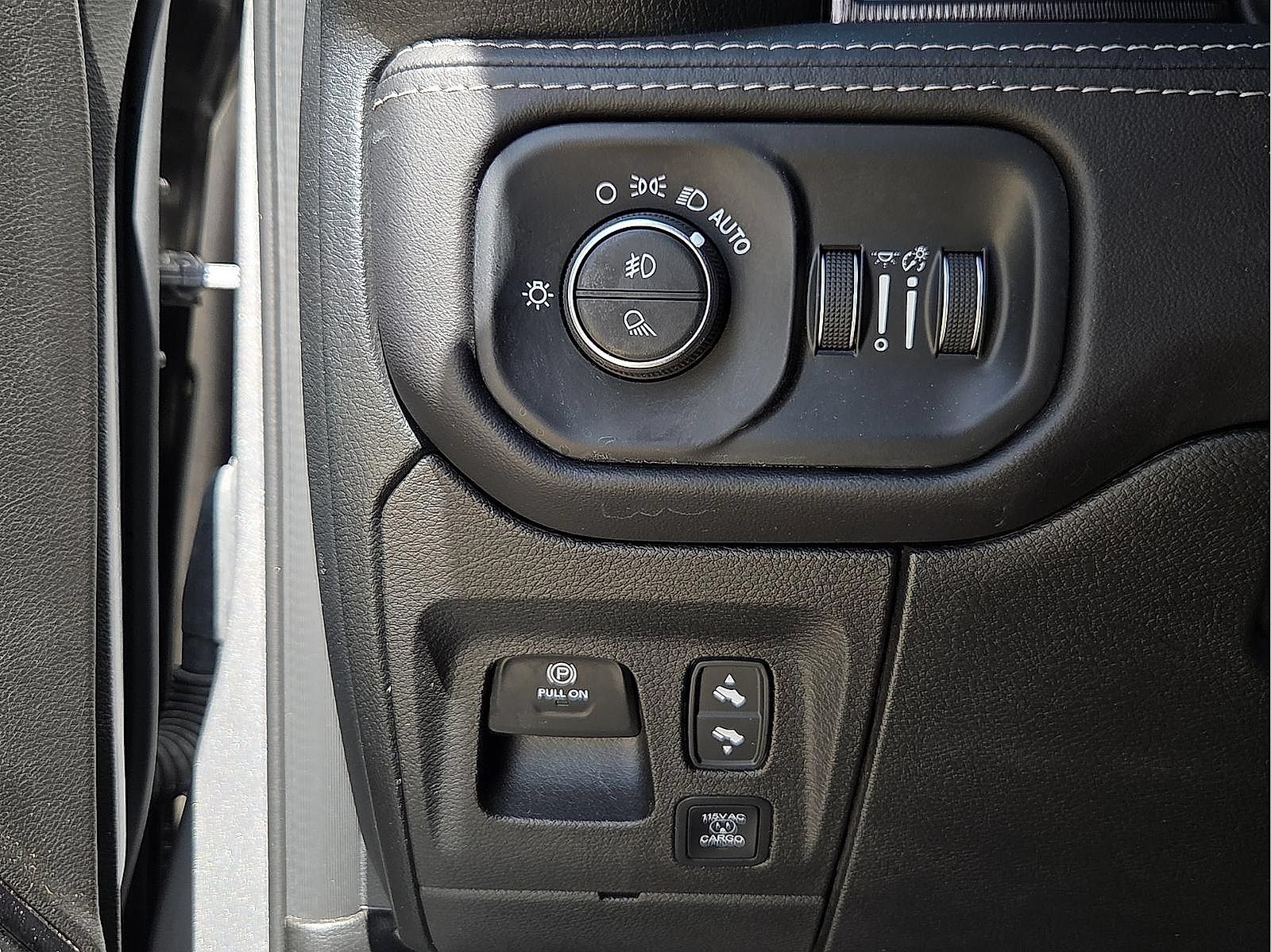 Used 2025 RAM 1500 RHO w/ RHO Level 1 Equipment Group AWD/4WD image 22