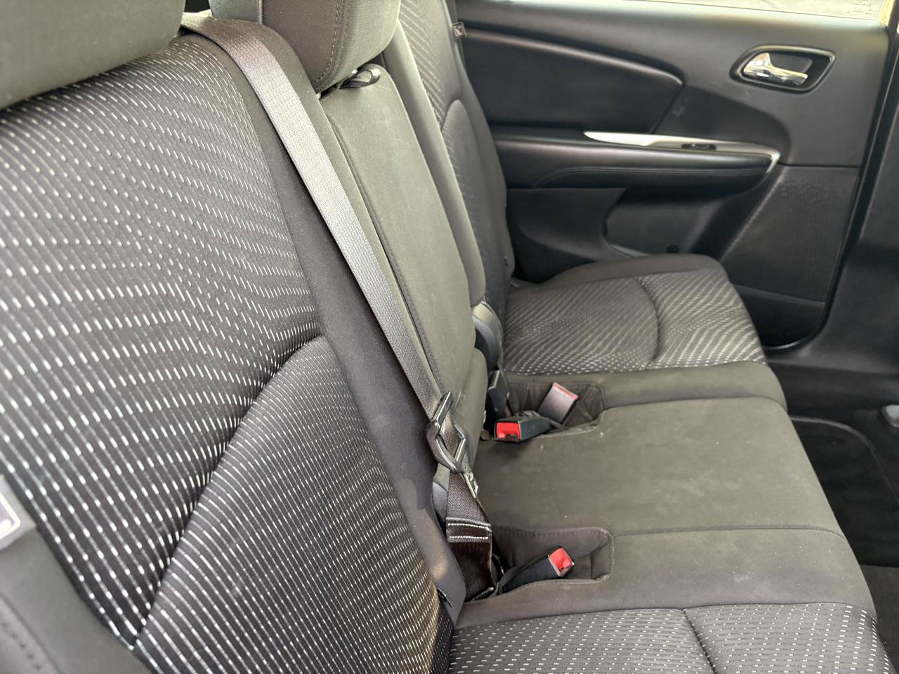 Used 2016 Dodge Journey SE w/ Flexible Seating Group FWD image 42