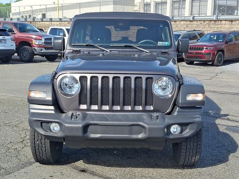 Used 2021 Jeep Wrangler Unlimited Sport AWD/4WD image 2