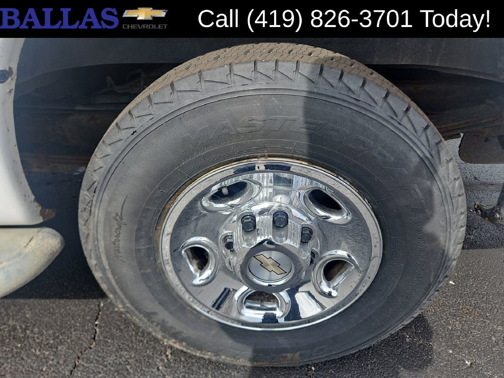 Used 2015 GMC Savana 2500 RWD image 30