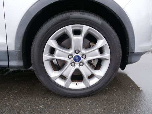 Used 2015 Ford Escape Titanium image 10