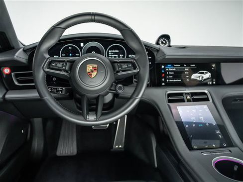 Used 2025 Porsche Taycan RWD image 17