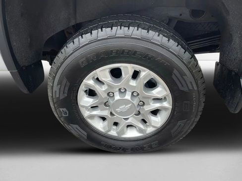 Used 2020 Chevrolet Silverado 2500 LTZ w/ LTZ Convenience Package AWD/4WD image 11