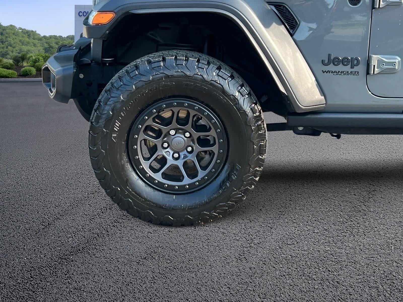 Used 2022 Jeep Wrangler Unlimited Sport AWD/4WD image 10