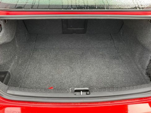 Used 2020 Volvo S60 T6 R-Design image 19