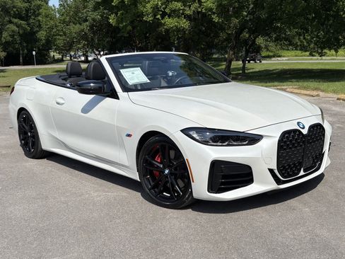 Used 2022 BMW M440i Convertible RWD image 1