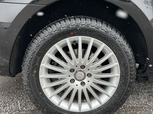 Used 2018 Mercedes-Benz Metris Passenger image 20