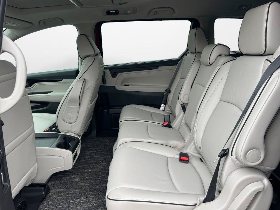 New 2027 Honda Odyssey Touring image 13
