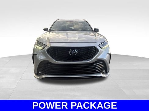 Used 2022 Toyota Highlander XSE image 8