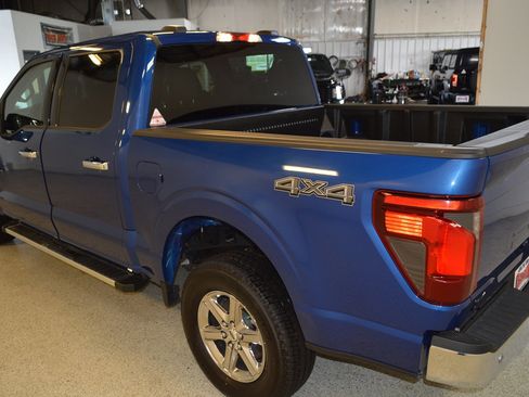 Used 2025 Ford F150 XLT w/ Equipment Group 301A Standard AWD/4WD image 5