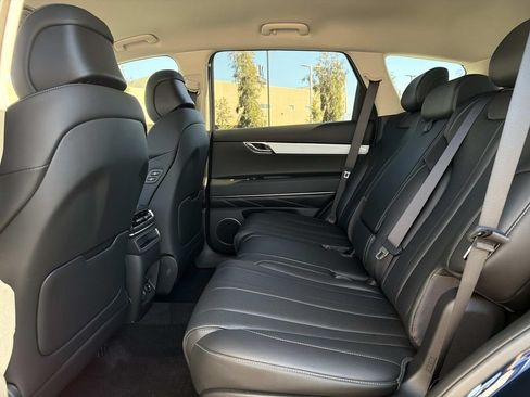 New 2026 Genesis GV80 2.5T RWD image 11