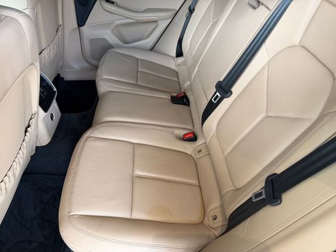 Certified 2023 Porsche Macan AWD/4WD image 27