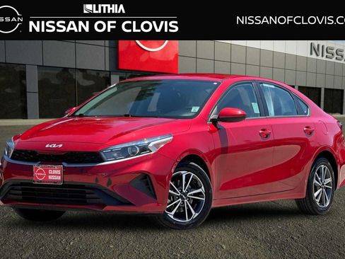 Used 2023 Kia Forte LXS FWD image 1