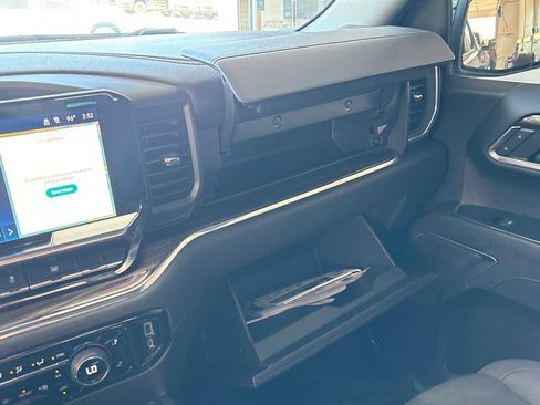 Used 2023 Chevrolet Silverado 1500 RST AWD/4WD image 58