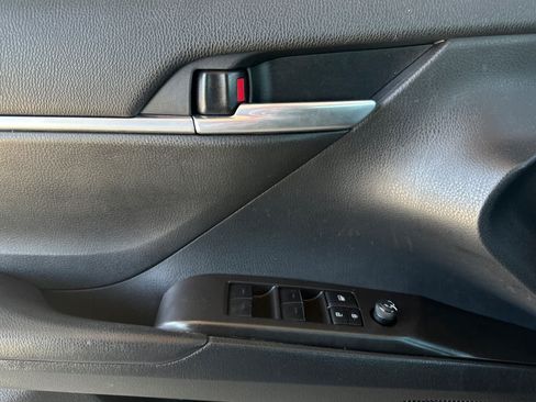 Used 2023 Toyota Camry LE FWD image 12