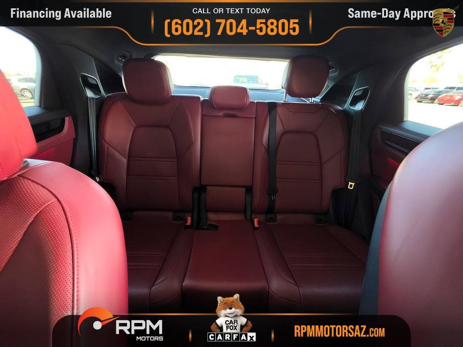 Used 2021 Porsche Cayenne S AWD/4WD image 20
