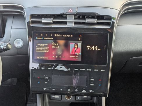 Certified 2024 Hyundai Santa Cruz Night AWD/4WD image 25