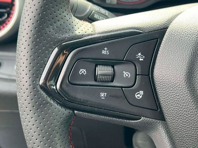 Used 2024 Chevrolet Trax RS w/ Driver Confidence Package FWD image 19