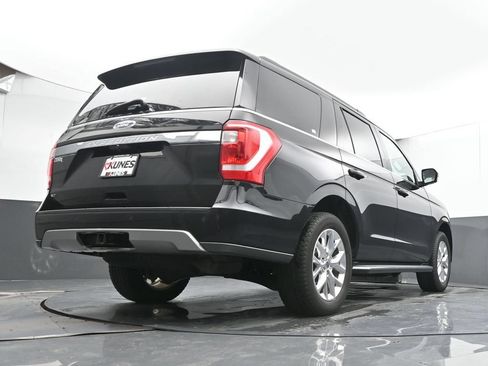 Used 2020 Ford Expedition XLT w/ Equipment Group 202A AWD/4WD image 29