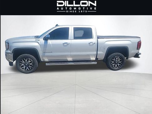 Used 2018 GMC Sierra 1500 SLT AWD/4WD image 3