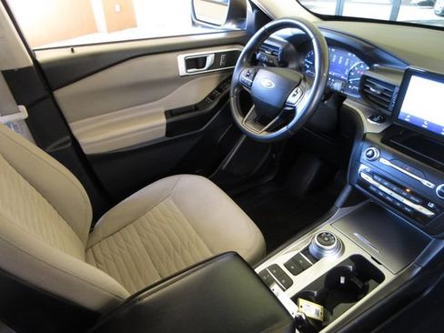 Certified 2020 Ford Explorer XLT image 22