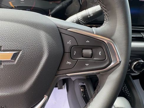 New 2026 Chevrolet TrailBlazer LT w/ Convenience Package FWD image 19