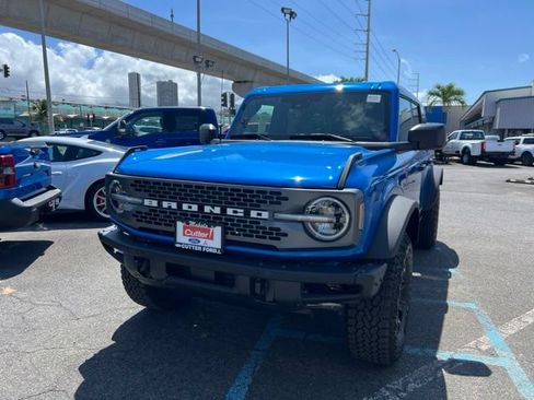 New 2026 Ford Bronco Badlands AWD/4WD image 1