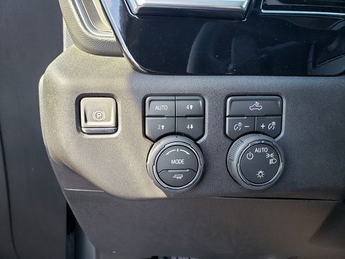 New 2026 Chevrolet Silverado 1500 LT image 13