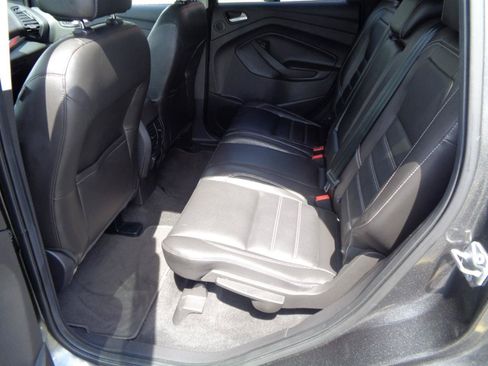 Used 2017 Ford Escape Titanium AWD/4WD image 24