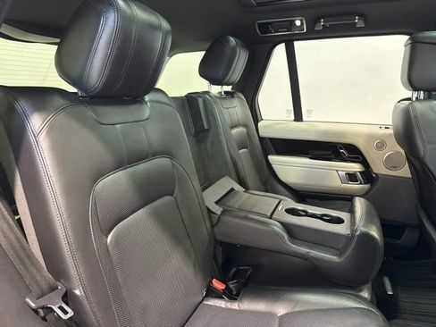 Used 2020 Land Rover Range Rover HSE image 30