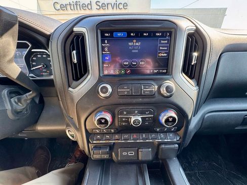 Used 2021 GMC Sierra 1500 Denali w/ Denali Ultimate Package image 11